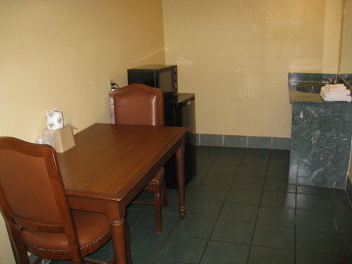 Economy Inn New Orleans Arabi Exterior photo